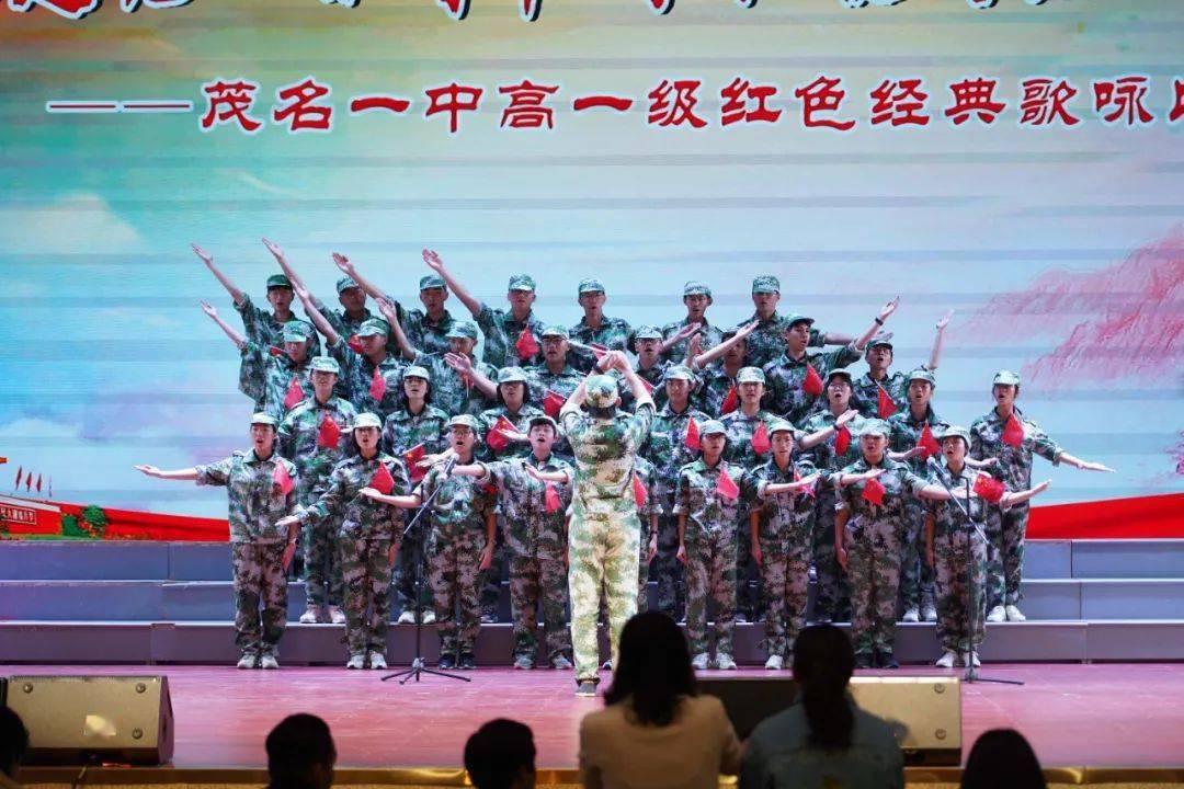 黄色小人推箱子